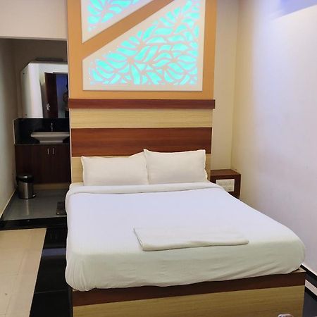 Hotel Krishnakripa Premium Residency Kochi Exterior foto