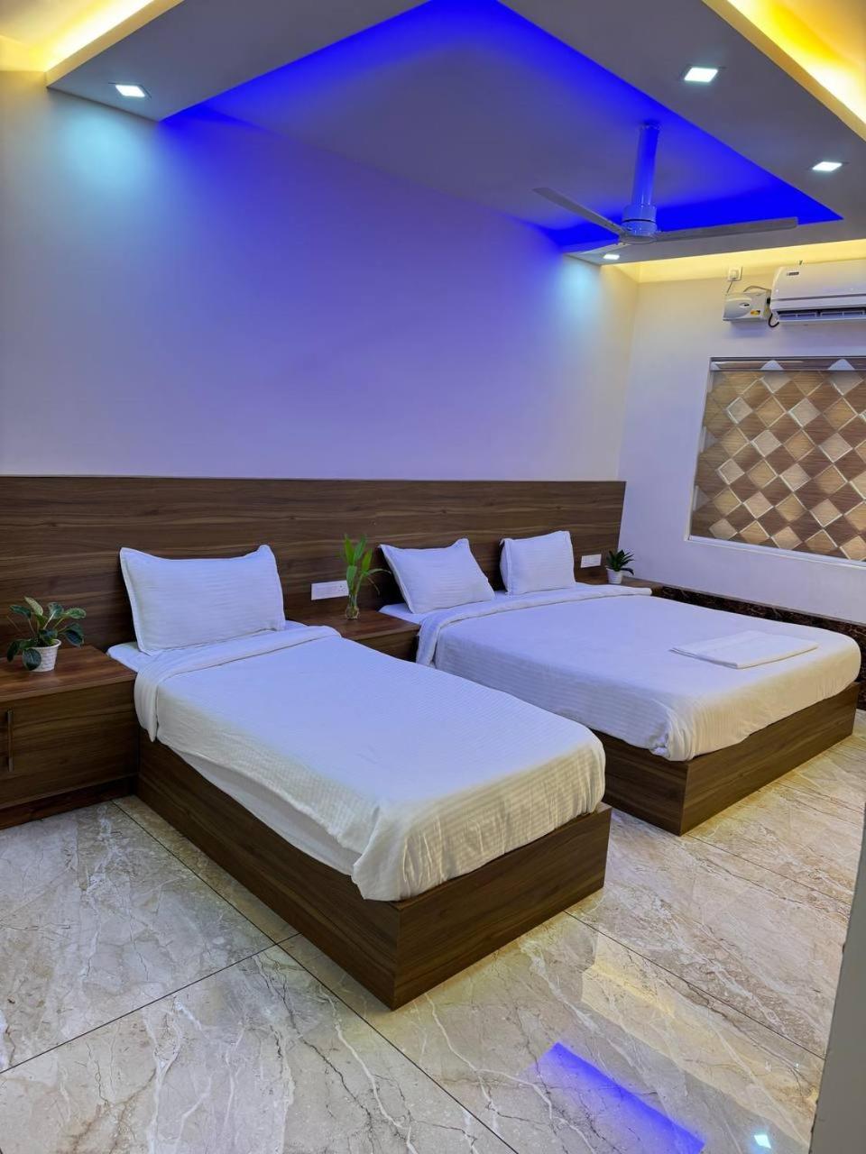 Hotel Krishnakripa Premium Residency Kochi Exterior foto
